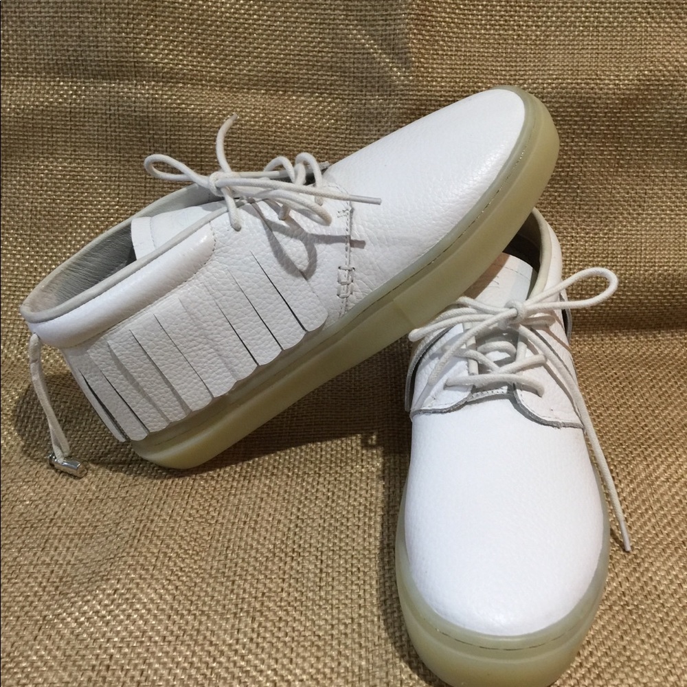 Clear Weather white moccasins Size 10.5